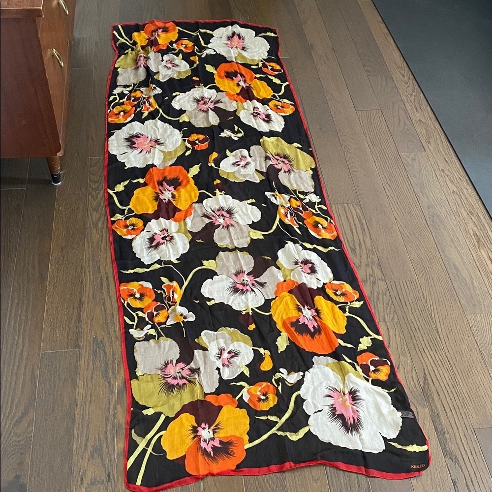 Authentic Kenzo Silk Black Scarf with Floral Design and Red Border - Picture 6 of 6
